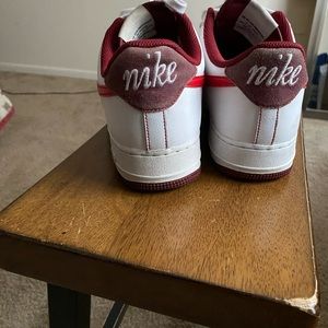 White and red nike size 10 and half